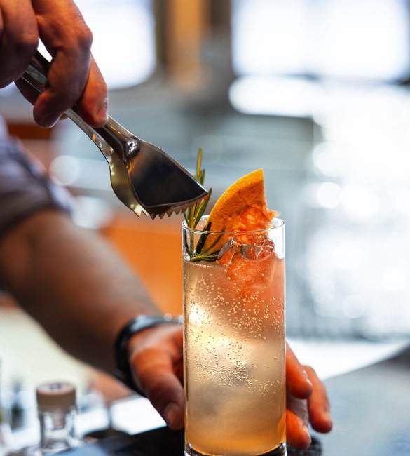 Seabourn Zero @ Sea Cocktails ©Tanveer 2.jpg